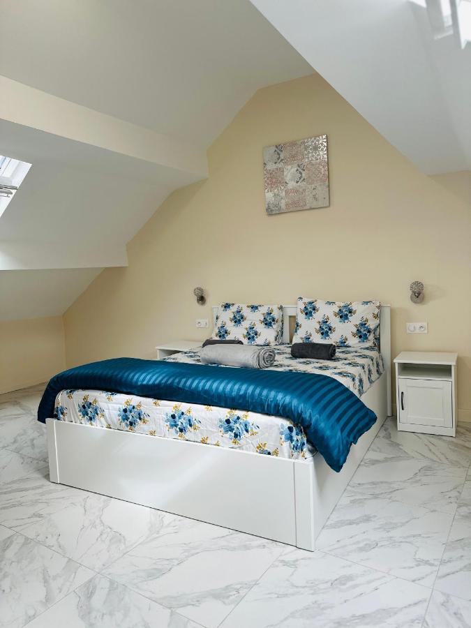 Silver House Pierrefitte sur Seine Bagian luar foto